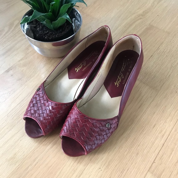 Vintage Shoes - Etienne Aigner Vintage Oxblood Leather Wedges